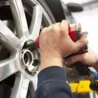 Yrityksen 2 kuva AUTOKORJAAMO VARTIAINEN - AD-AUTOKORJAAMO Moottoriajoneuvojen huolto ja korjaus (pl. renkaat)  Nilsiä 15