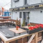 Yrityksen 8 kuva BAR & CAFE KELTAINEN AITTA Ravintolat  Oulu 14