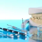 Yrityksen 1 kuva HAMMASLABORATORIO DUODENS OY Hammasproteesien, keinohampaiden ym. valmistus  Helsinki 18