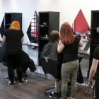 Yrityksen 4 kuva JONE`S MIESTEN PARTURI  Tampere 11