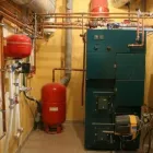 Yrityksen 1 kuva LÄMPÖPALVELU AALTO TMI Keskuslämmityspatterien ja kuumavesivaraajien valmistus  Järvenpää 18