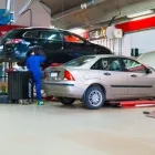 Yrityksen 6 kuva MALMINKARTANON AUTOHUOLTO OY Moottoriajoneuvojen huolto ja korjaus (pl. renkaat)  Helsinki 18