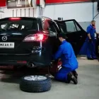 Yrityksen 7 kuva MALMINKARTANON AUTOHUOLTO OY Moottoriajoneuvojen huolto ja korjaus (pl. renkaat)  Helsinki 18