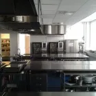 Yrityksen 6 kuva OULUN PALVELUALAN OPISTO Muut koulutusta antavat yksiköt  Oulu 14