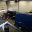 Yrityksen 3 kuva PIRKANMAAN AUTOHUOLTO OY Moottoriajoneuvojen huolto ja korjaus (pl. renkaat)  Lempäälä 11