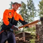 Yrityksen 3 kuva UITTOKALUSTO OY Maa- ja metsätalouskoneiden ja -tarvikkeiden tukkukauppa mukaan lukien traktorit  Savonlinna 04