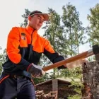 Yrityksen 4 kuva UITTOKALUSTO TAMPERE Maa- ja metsätalouskoneiden ja -tarvikkeiden tukkukauppa mukaan lukien traktorit  Tampere 11