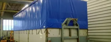 Yrityksen 1 kuva AIMOYHTIÖ OY / AIMOPEITE Tavaranpeitteiden, purjeiden ja muiden sovitettujen tekstiilituotteiden valmistus  Helsinki 18