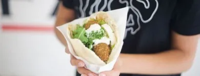 Yrityksen 2 kuva FAFA'S KALLIO  Helsinki 18