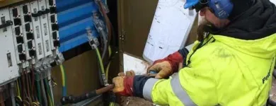 Yrityksen 3 kuva HAUKIPUTAAN SÄHKÖOSUUSKUNTA Sähkön siirto  Haukipudas 14