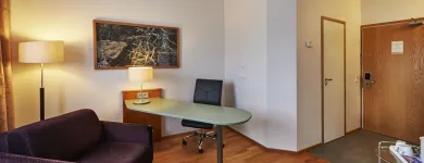 Yrityksen 6 kuva HOLIDAY INN HELSINKI - VANTAA AIRPORT Hotellit  Vantaa 18