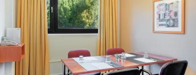 Yrityksen 9 kuva HOLIDAY INN HELSINKI - VANTAA AIRPORT Hotellit  Vantaa 18