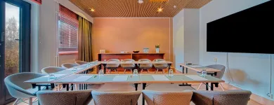 Yrityksen 64 kuva HOLIDAY INN HELSINKI - VANTAA AIRPORT Hotellit  Vantaa 18