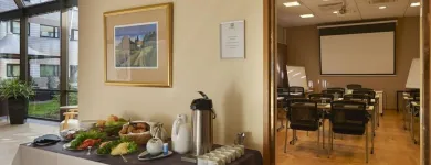 Yrityksen 65 kuva HOLIDAY INN HELSINKI - VANTAA AIRPORT Hotellit  Vantaa 18