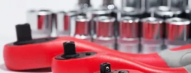 Yrityksen 6 kuva HUOLTOKORJAAMO MIKKO NIEMINEN OY Moottoriajoneuvojen huolto ja korjaus (pl. renkaat)  Kangasala 11