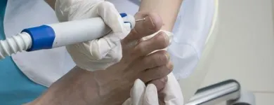 Yrityksen 3 kuva JALKAHOITOPALVELU AXIBON Kylpylaitokset, saunat, solariumit yms. palvelut  Vantaa 18