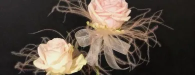 Yrityksen 1 kuva KLUUVIN KUKKA  Helsinki 18