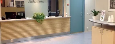 Yrityksen 3 kuva KOKKOLAN LÄÄKÄRIKESKUS OY Lääkäriasemat, yksityislääkärit ja vastaavat erikoislääkäripalvelut  Kokkola 07