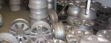 Yrityksen 1 kuva KOLARIKORJAAMO E. KONTTINEN KY Moottoriajoneuvojen huolto ja korjaus (pl. renkaat)  Kuopio 15