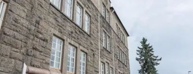 Yrityksen 1 kuva RAKENNUSPALVELU J. MARTTI & CO OY Asuin- ja muiden rakennusten rakentaminen  Turku 19