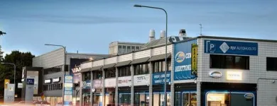 Yrityksen 2 kuva RJV AUTOHUOLTO OY HELSINKI Muu maaliikennettä palveleva toiminta  Helsinki 18