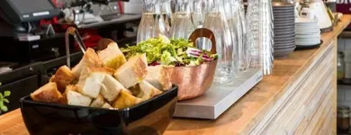 Yrityksen 3 kuva TAVERNA VAELSA  Helsinki 18