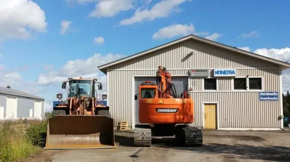 Yrityksen 1 kuva KAINUUN RASKASKONEHUOLTO OY / KONETRA