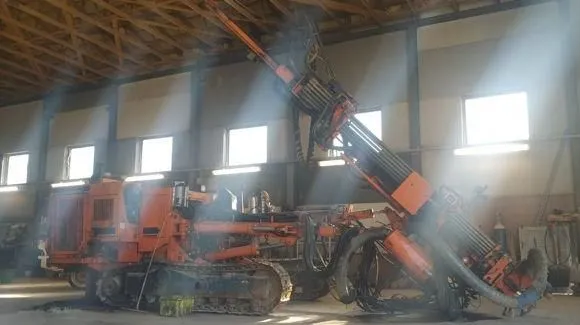 Yrityksen 3 kuva KAINUUN RASKASKONEHUOLTO OY / KONETRA