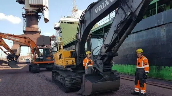 Yrityksen 2 kuva KK INFRA OY