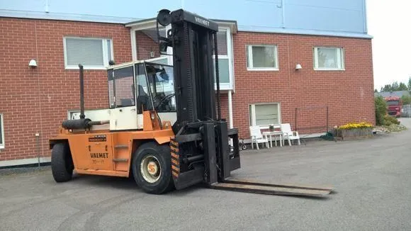 Yrityksen 5 kuva HÄMEEN TRUKKINOSTOT OY