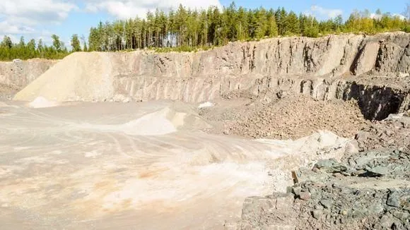 Yrityksen 3 kuva MIEKKAOJAN MURSKE