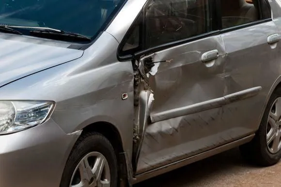 Yrityksen 1 kuva JAK-AUTO KOLARIKORJAAMO JA AUTOMAALAAMO